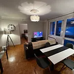 Robs Appartement In Center